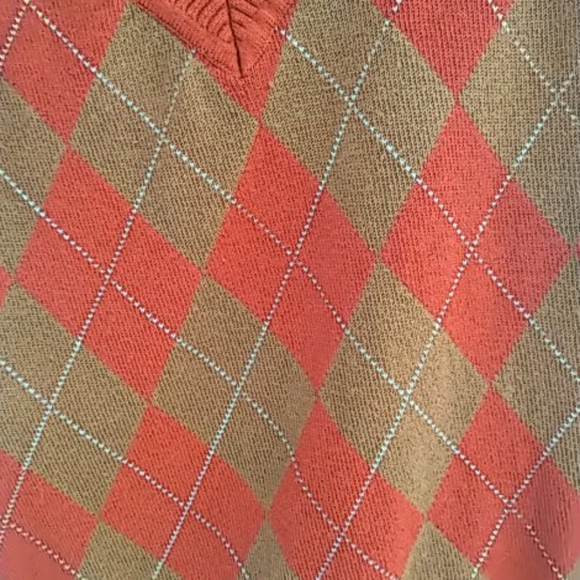 Rampage Red Argyle V-Neck Sweater - Picture 6 of 7